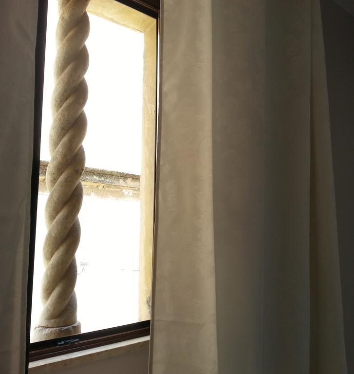 La Bifora Apartment Sciacca Bilik gambar