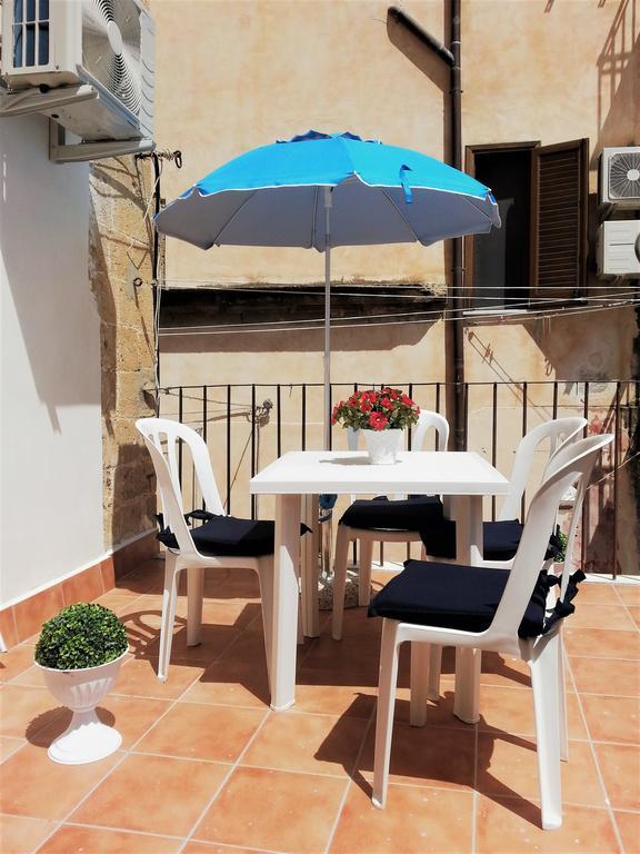 La Bifora Apartment Sciacca Luaran gambar