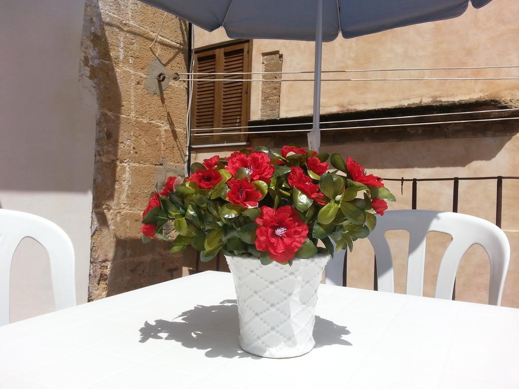La Bifora Apartment Sciacca Luaran gambar